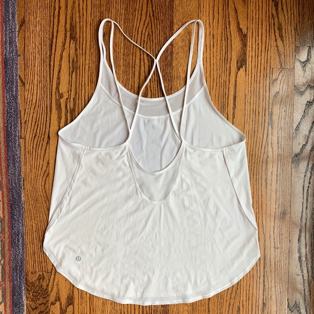 Lululemon tank “anew strap tank” size 8 white